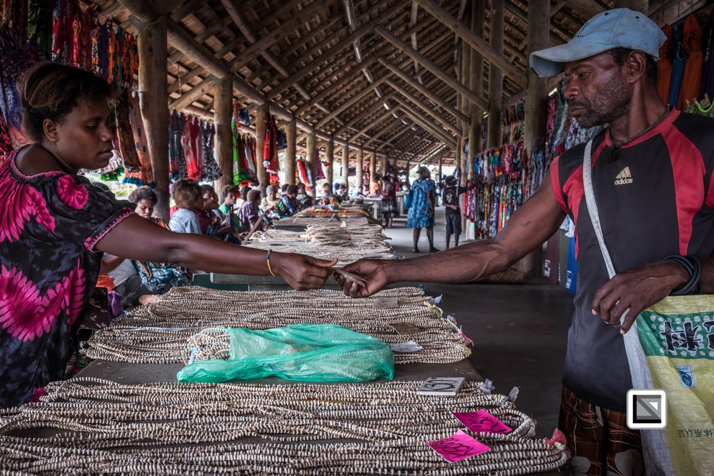 PNG-East_New_Britain-Tabu-Shell_Money-360