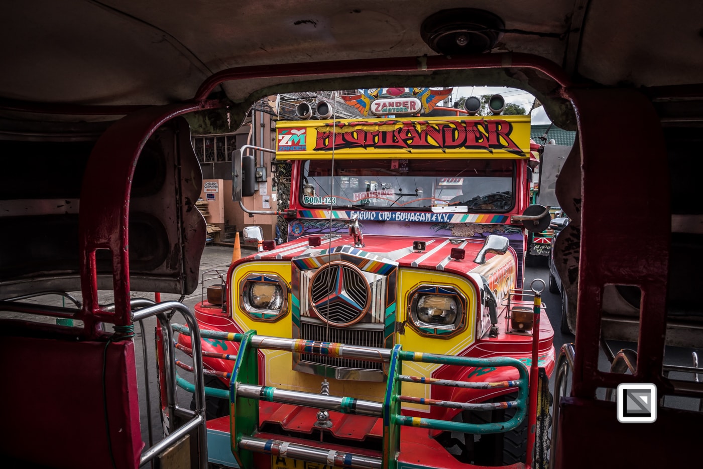 Li Zhuoyan's Triumph in Chinese Art at Graduation Exhibition, image size:1400x935